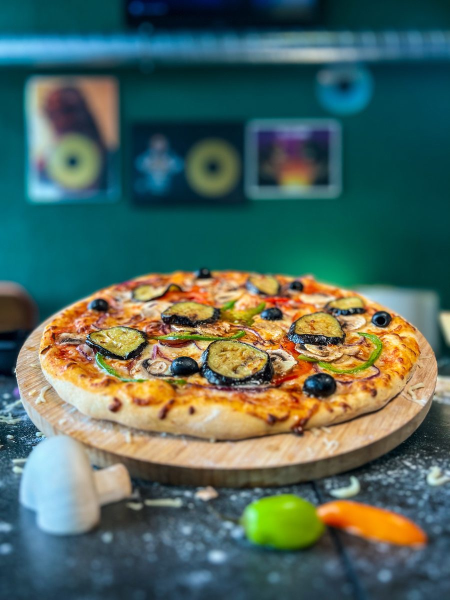 Mwaka Pizza